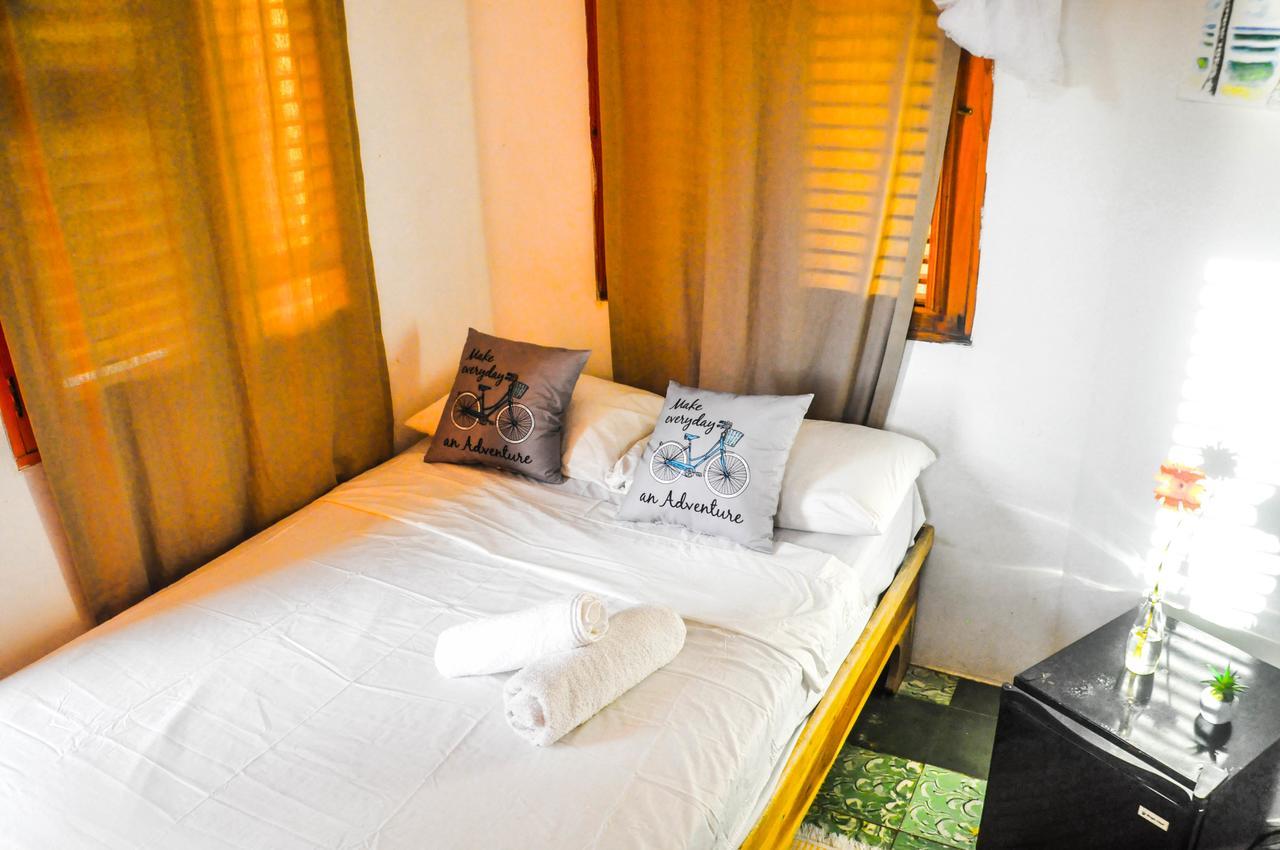Casa Delfin Guest House Лас Теренас Екстериор снимка