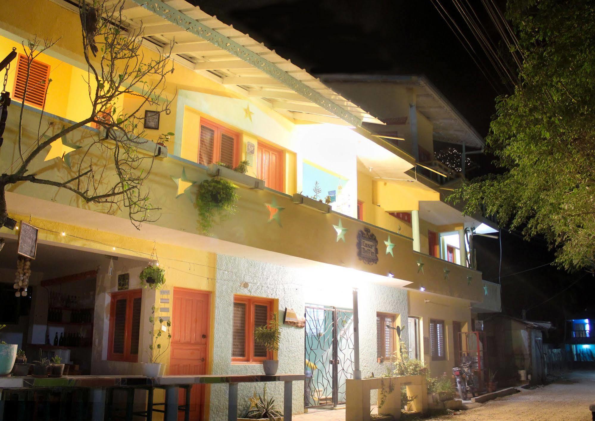Casa Delfin Guest House Лас Теренас Екстериор снимка